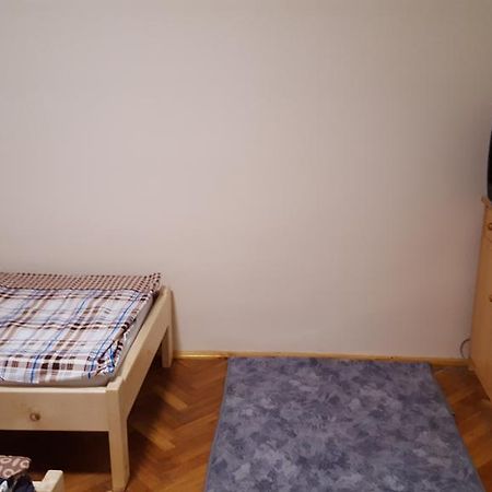 M&M Apartman Tiszafured Exterior photo